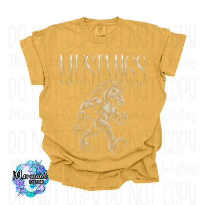 MUSTANGS HALFTONE- (CC-TShirt)